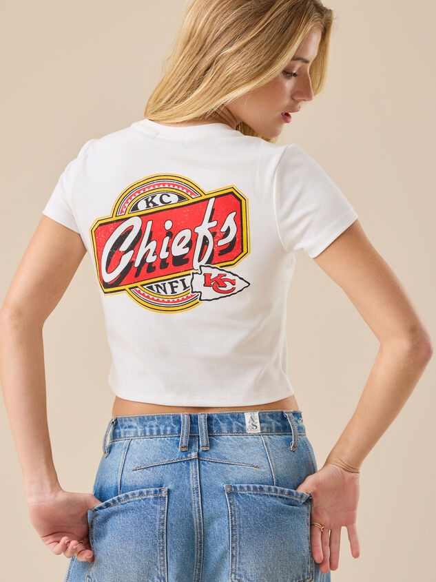 Chiefs Baby Tee Detail 6 - TULLABEE