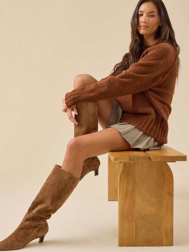 Laurel Raglan Sweater Detail 2 - TULLABEE