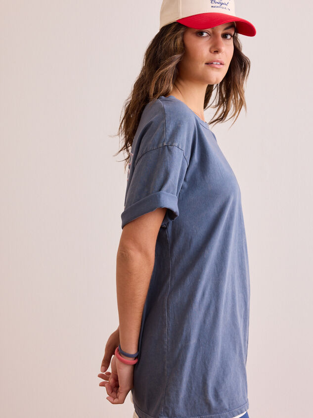 Everything I Need Oversized Tee Detail 4 - TULLABEE