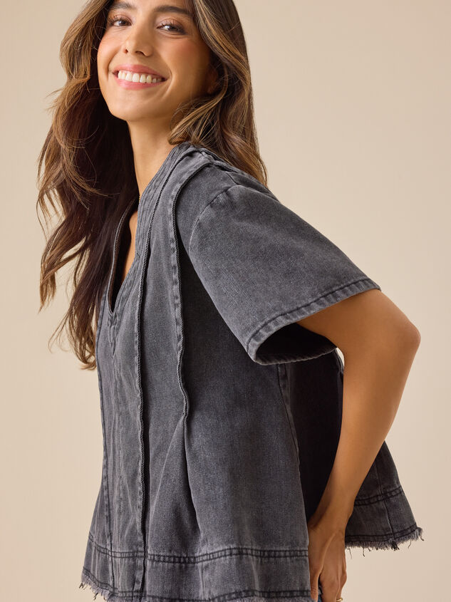 Hanah Denim Top Detail 3 - TULLABEE