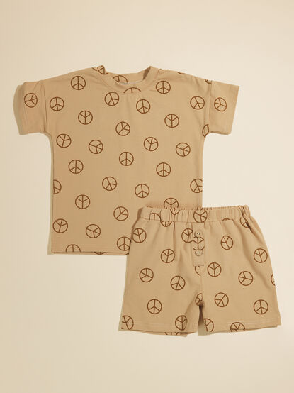 Peace Tee and Shorts Set - TULLABEE