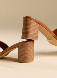Elcie Heels Detail 2 - TULLABEE