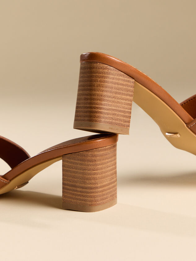 Elcie Heels Detail 2 - TULLABEE