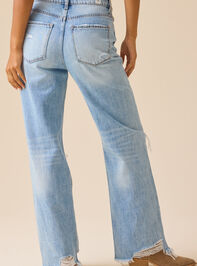 Rhea Distressed Straight Jeans Detail 4 - TULLABEE